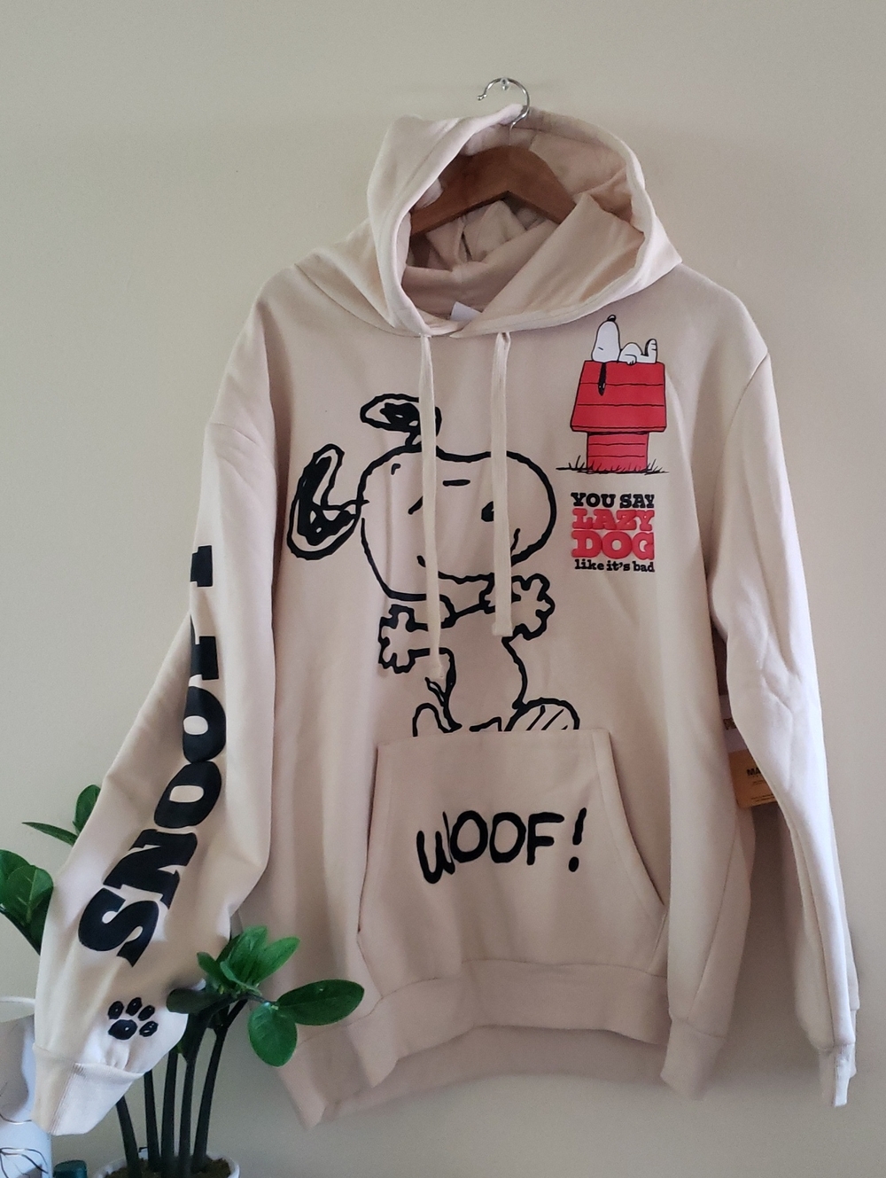 PEANUTS SNOOPY BNWT MEN'S Graphic Pullover Hoodie - XL